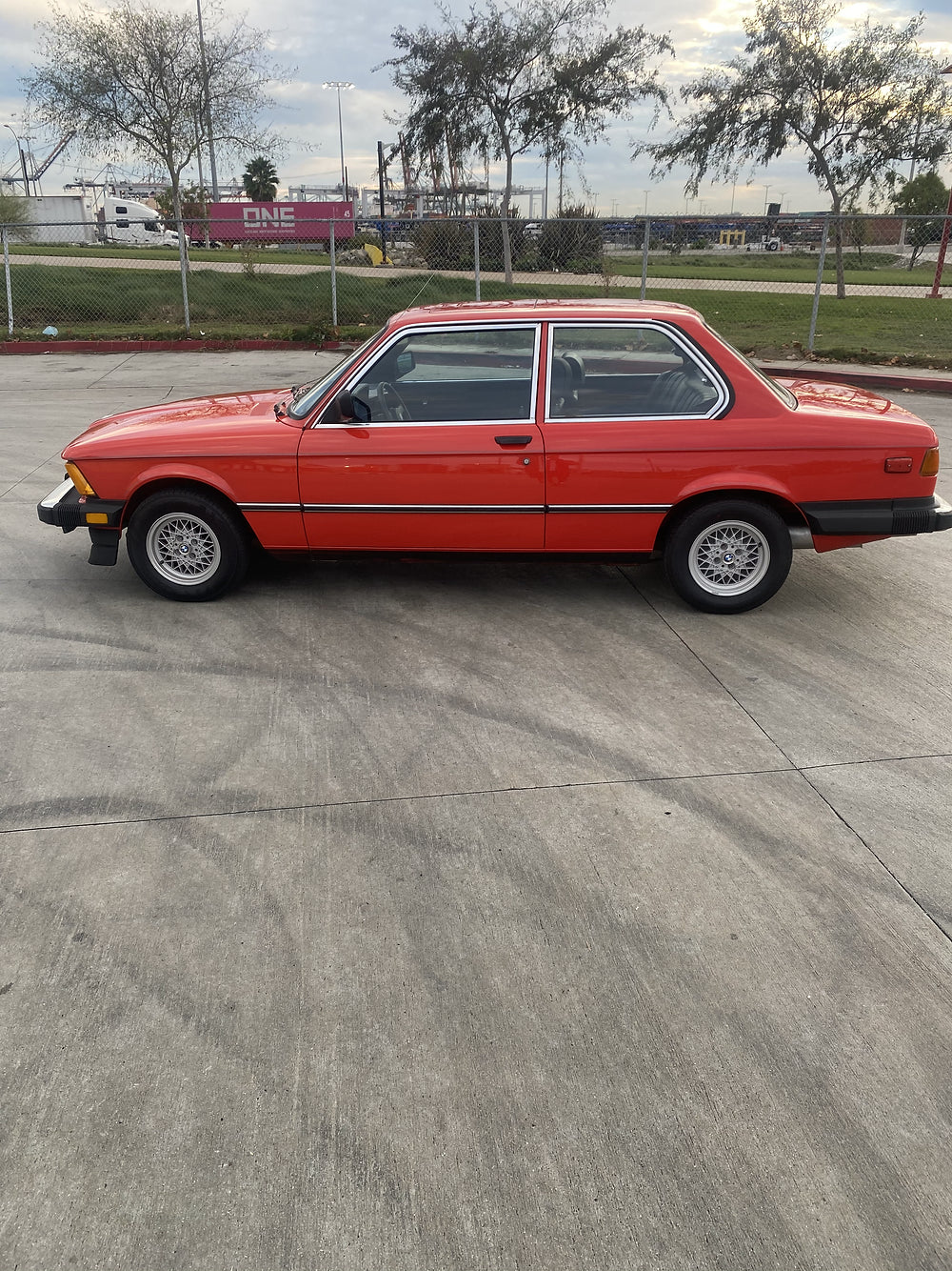 1983 BMW 320is